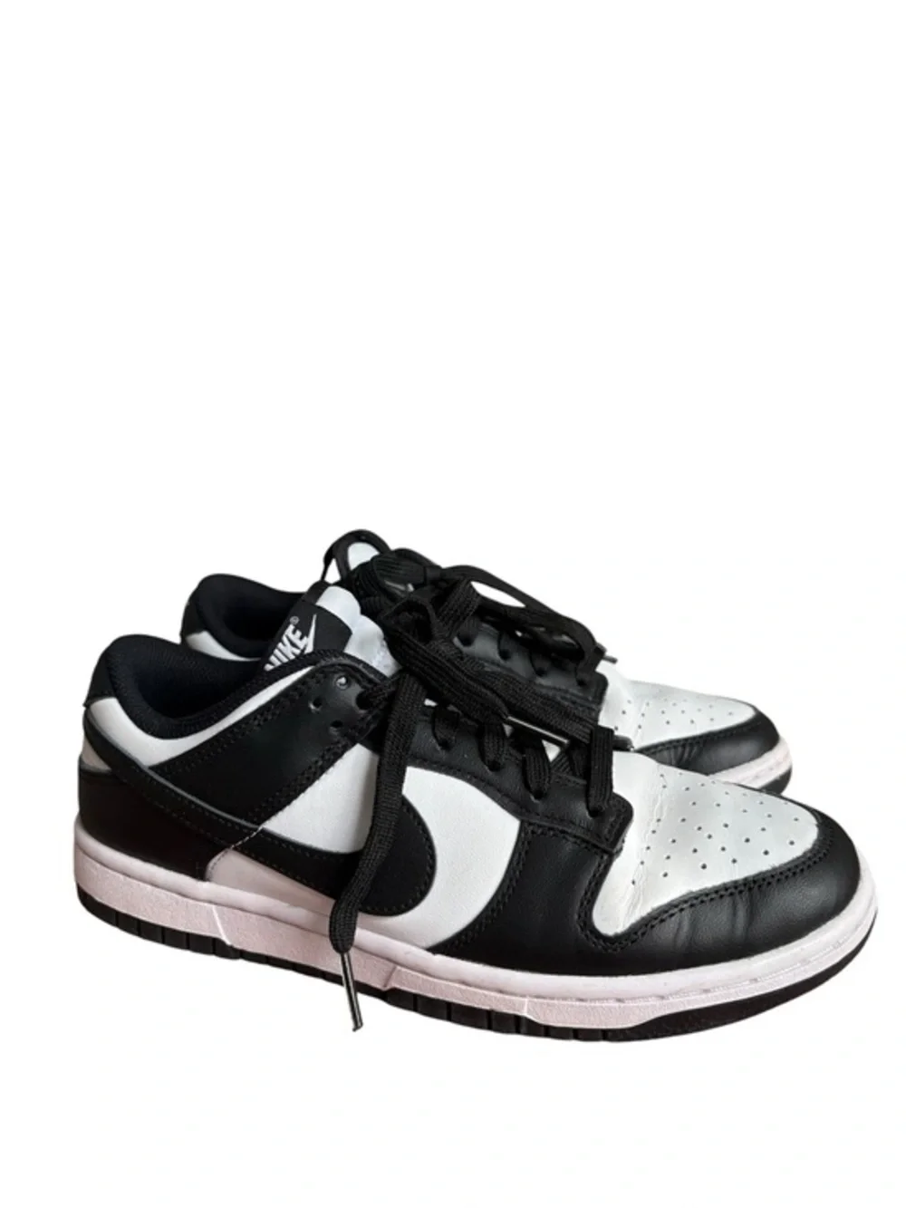 Nike dunk low “Panda